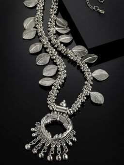 PANASH - Silver-Toned Oxidized Leaf Shaped Necklace