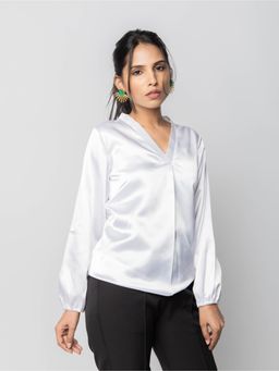 PRET PITAARA - White Satin V-Neck Top