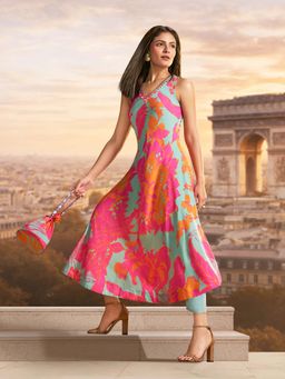 W - Green Floral Printed Modal A-line Kurta with Straight Pants Set