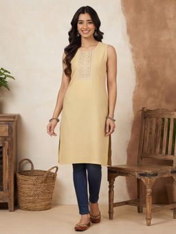 Jaipur Kurti - Women Beige Embroidered Sleeveless Kurta