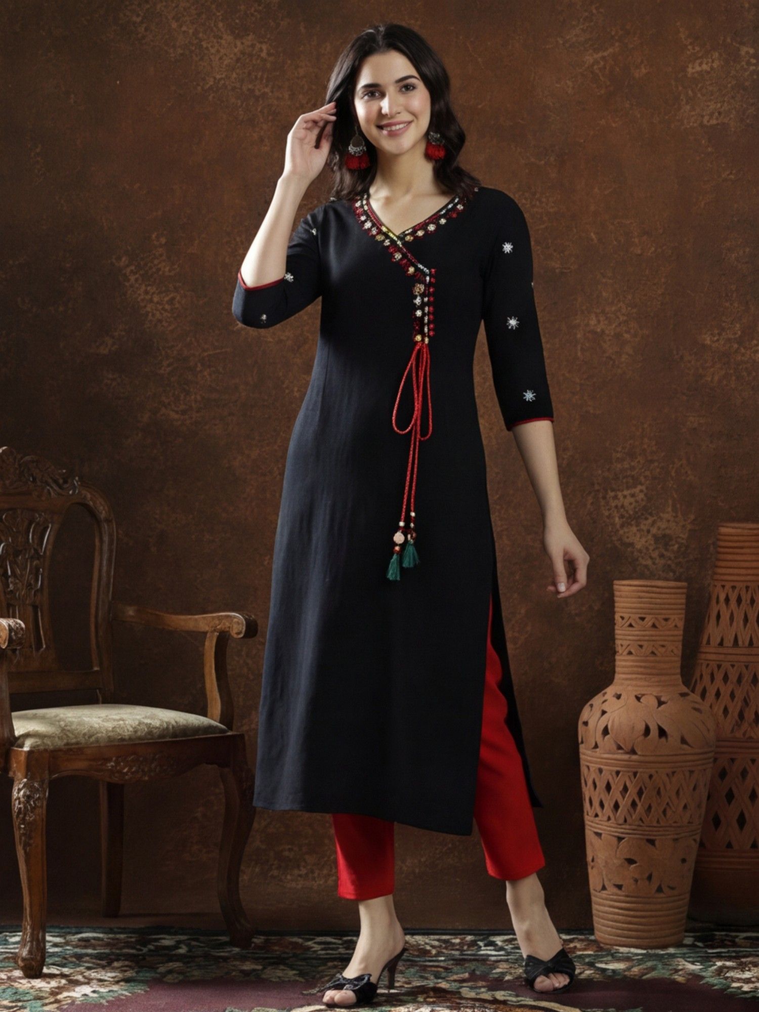 jaipur kurti Women Black Floral Embroidered Straight Kurta-picture-44