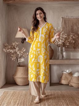 Jaipur Kurti - Women Yellow Printed Straight Kurta