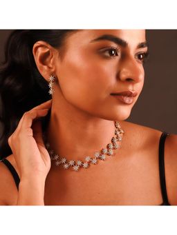 Voylla - Sparkling Essentials Flora Spark Cz Jewellery Set