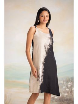 Kaveri - Black Sound Wave Knee Length Dress