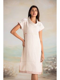 Kaveri - White Over Lock Midi Dress