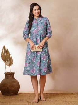 Kami Kubi - Grey Floral Printed Knee Length Dress