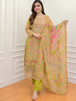 BLACK SCISSOR - Ethnic Motifs Embroidered Sequence Work Kurta with Pants & Dupatta (Set of 3)