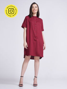 Saltpetre - Women Satin Solid Maroon Mandarin Collar Buttoned Dress