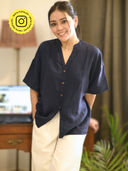 Navy Blue color option, Currently selected