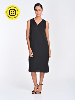Saltpetre - Women Tencel Solid Black Sleeveless Midi Dress