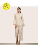 Beige color option, Currently selected
