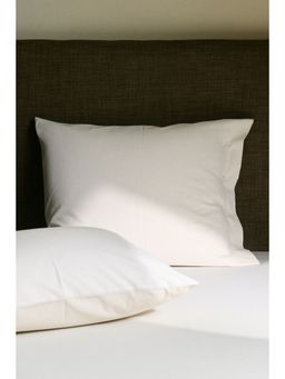 H&M - Beige 2-pack cotton pillowcases
