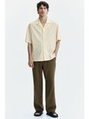 Yellow color option, Currently selected