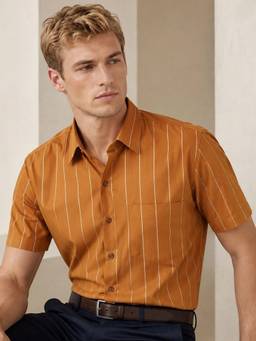 Hancock - Men Mustard Striped Cotton Slim Fit Short Sleeve Formal Shirt
