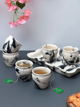Unravel India - White & Black Ceramic Kulhads with Trays (Set Of7)