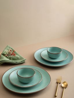 Urban Space - 6 Pcs, 2 Plates (10") 2 Katori (200 Ml) 2 Quarter Plates - Green