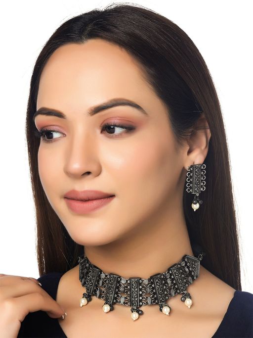 Yellow Chimes Women Silver-Plated Oxidised Pearls Studded Jewellery Set