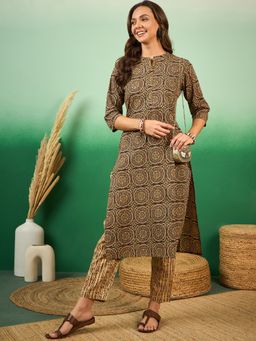 InWeave - Black Block Kalamkari Print Mandarin Button Kurta with Pant