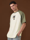 Off White color option, Currently selected