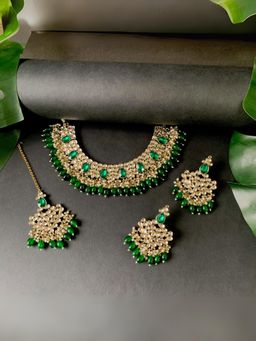 I Jewels - Green Gold Plated Traditional Kundan Pearl Choker Necklace Jewellery Set