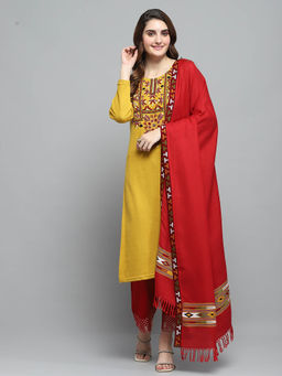 Monte Carlo - Womens Printed Red Shawl