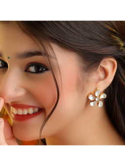 Ruby Raang Studio - White Phool Pearl Flower Stud Earrings