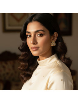 Ruby Raang Studio - White Heart Kundan Stud Earrings