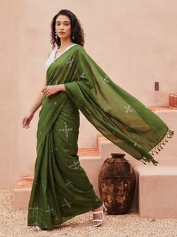 Jaipur Kurti - Green Cotton Blend Printed Saree with Unstitched Blouse