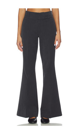 Good American - Essential Suiting Flare Trousers