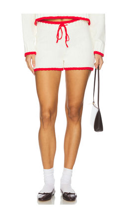 L SPACE - Take A Bow Short