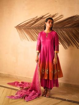 Myoho - Ombre Kurta Pant with Dupatta