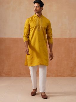 Jompers - Mustard Cotton Blend Regular Full Sleeves Kurta with Pyjama