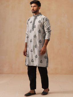 Jompers - Grey Silk Blend Regular Full Sleeves Kurta With Pyjama