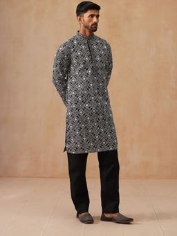 Jompers - Black Silk Blend Regular Full Sleeves Kurta With Pyjama