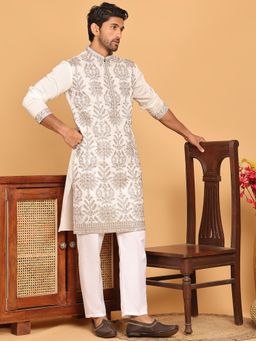 Jompers - White Silk Blend Regular Full Sleeves Kurta With Pyjama