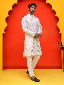 Jompers - White Silk Blend Regular Full Sleeves Kurta With Pyjama