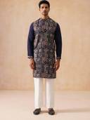 Navy Blue color option, Currently selected
