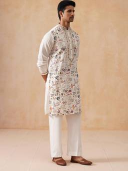 Jompers - White Silk Blend Regular Full Sleeves Kurta With Pyjama