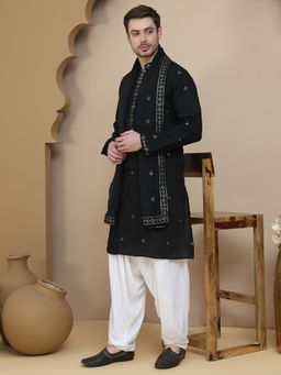 Jompers - Black Silk Blend Regular Full Sleeves Kurta With Salwar & Dupatta