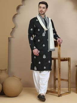 Jompers - Black Silk Blend Regular Full Sleeves Kurta With Salwar & Dupatta