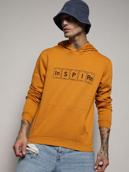 Campus Sutra - Men's Mustard Yellow Inspire Hoodie With Kangaroo Pocket