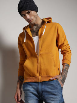 Campus Sutra - Men's Mustard Yellow Zip-Front Hoodie With Contrast Drawstring