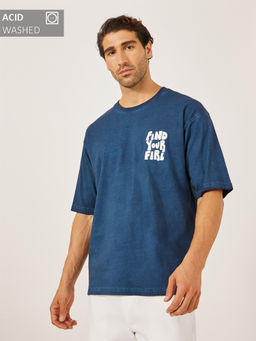 Styli - Men’S Oversized Chest-Printed Washed T-Shirt