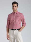 Red color option, Sold out, Currently selected