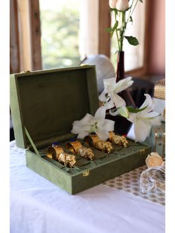 SABERA - Elephant Napkin Ring with Stone (Gold, Set of 6)