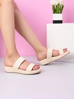 Pelle Albero - Women's Cream Colour Flat Max Comfort Sandals