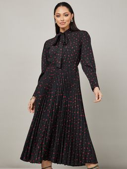 Styli - Long Sleeves Rose All Over Print Pleated A-line Midi Dress