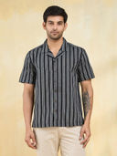 Black color option, Currently selected