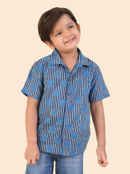 Fabindia - Boys Blue Spread Collar Short Sleeves Shirt