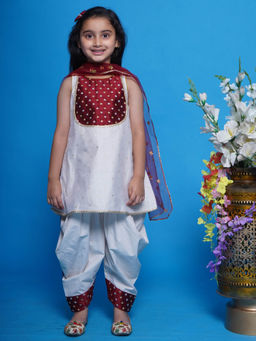 Little Bansi - Off White Silk Kurta Dhoti with Dupatta (Set of 3)